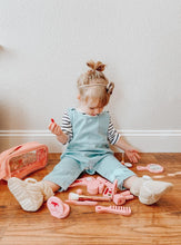 Load image into Gallery viewer, Wooden Makeup Kits - GP TOYS