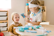 Load image into Gallery viewer, Toy Doctor Kits - GP TOYS