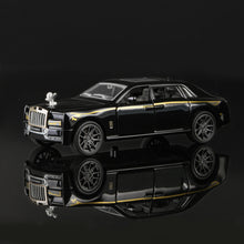 Load image into Gallery viewer, 1:32 Scale 1-Piece Large Capacity Detailed Diecast Alloy Retro Rolls-Royce Shape Metal Car Model with Openable Doors, Simulation Toy for Collectors, Room, Office, Car Exhibition, Gift for Birthday &amp; Christmas
